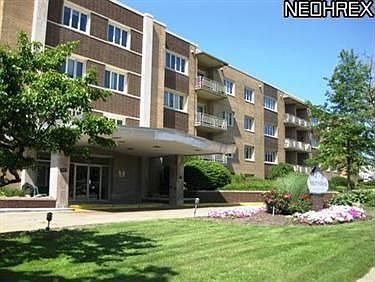 1st image of 22655 Chagrin Blvd APT 114