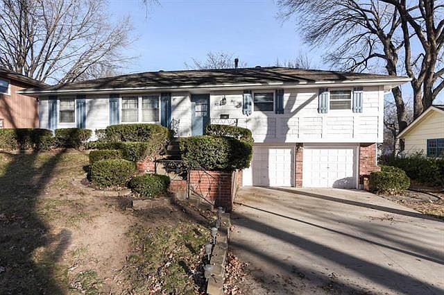 1st image of 9716 W 93rd St