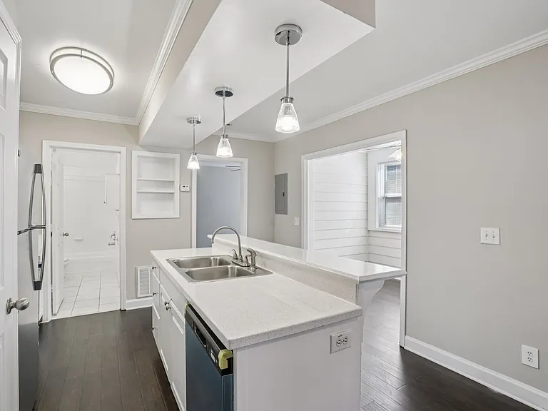 Buckhead Townhomes and Gardens — Photo 86