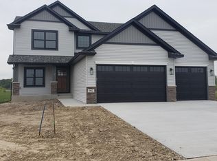 902 Misty Meadows Blvd, Buffalo, MN 55313