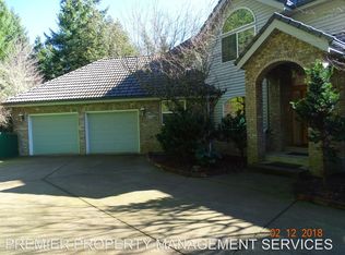 128 Watagua Pl, Cottage Grove, OR 97424