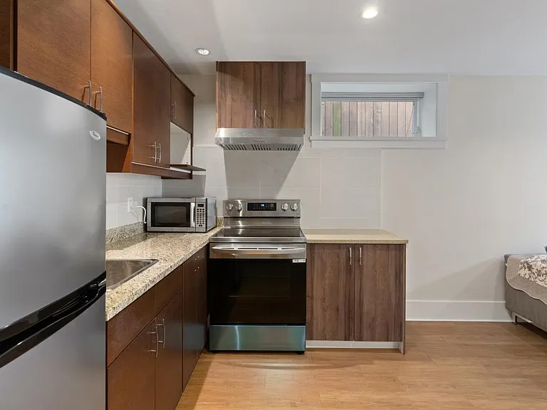 4080 W 15th Ave — Photo 8