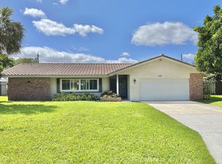 2072 N Conference Dr, Boca Raton, FL 33486