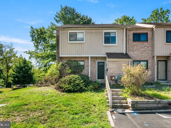 120 Sycamore Ct, Collegeville, PA 19426