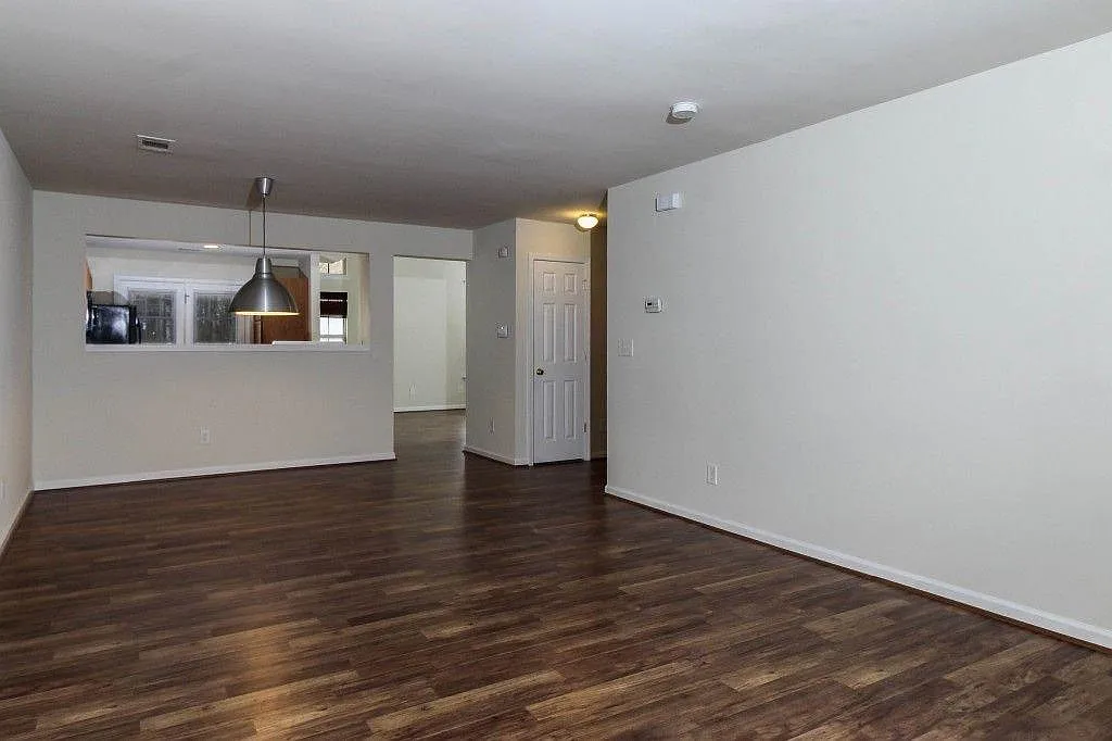 Building Photo - 11120 Saintsbury Pl