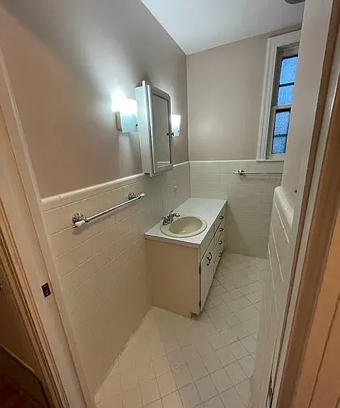 1628 Palma Plz — Photo 23
