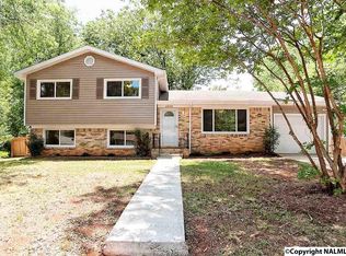 4625 Broadmeadow Ln NW, Huntsville, AL 35810