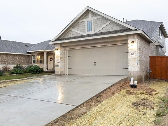 3rd image of 249 Pelican Bay Cir