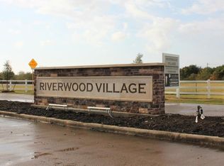 5030 Riverwood Dr, Richmond, TX 77469
