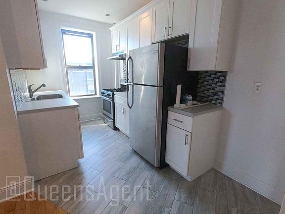 3rd image of 30-08 Broadway #5