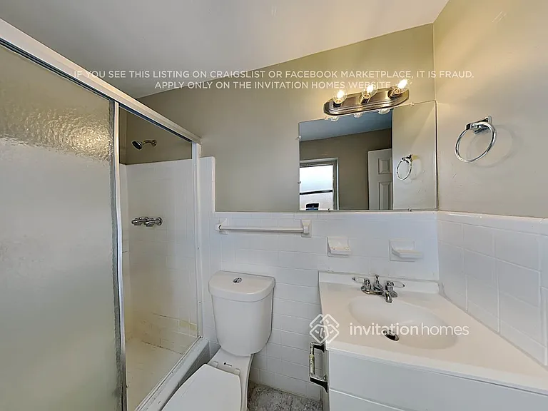 2401 Jamaica Dr — Photo 12