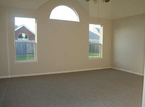 4th image of 11605 Park Falls Ct