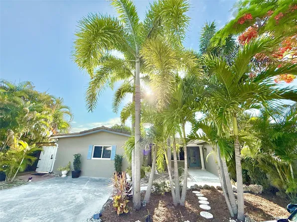 2200 NE 19th Avenue, Wilton Manors, FL 33305