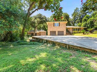 606 Fairhope Ave, Fairhope, AL 36532