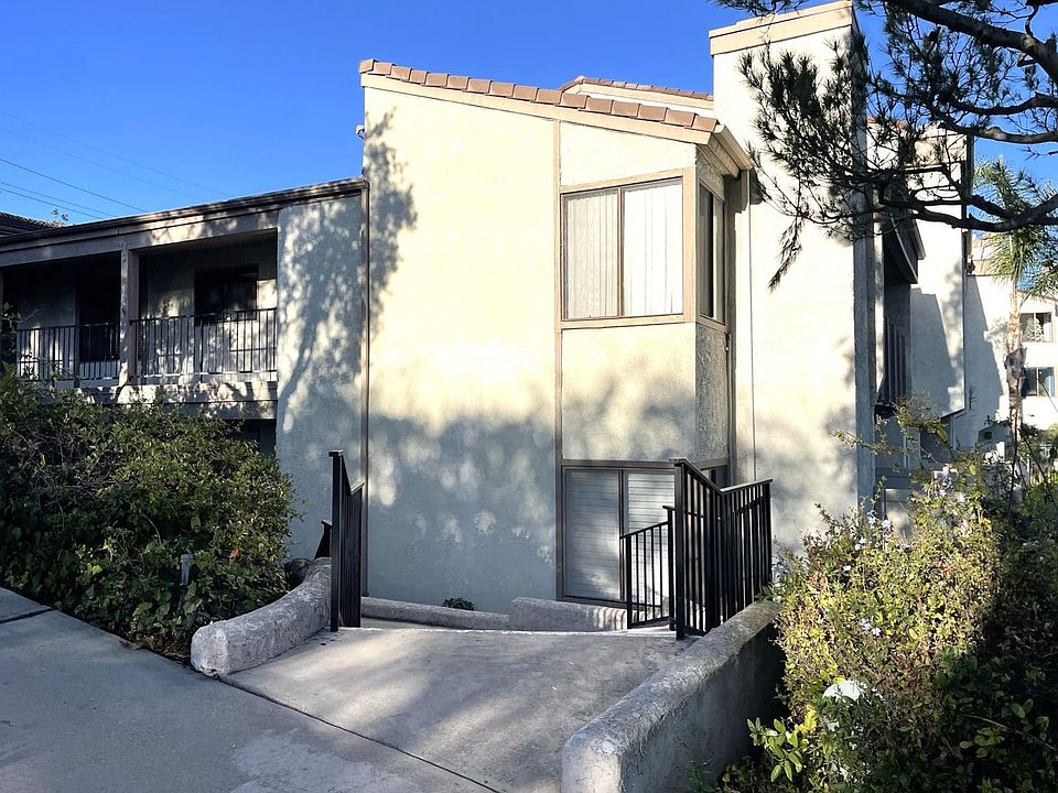 1st image of 1837 Caddington Dr Unit 33