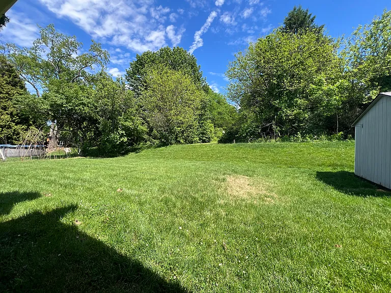 2332 Woodcrest Ave — Photo 22