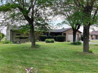 7025 Hartzell Rd, Fort Wayne, IN 46816