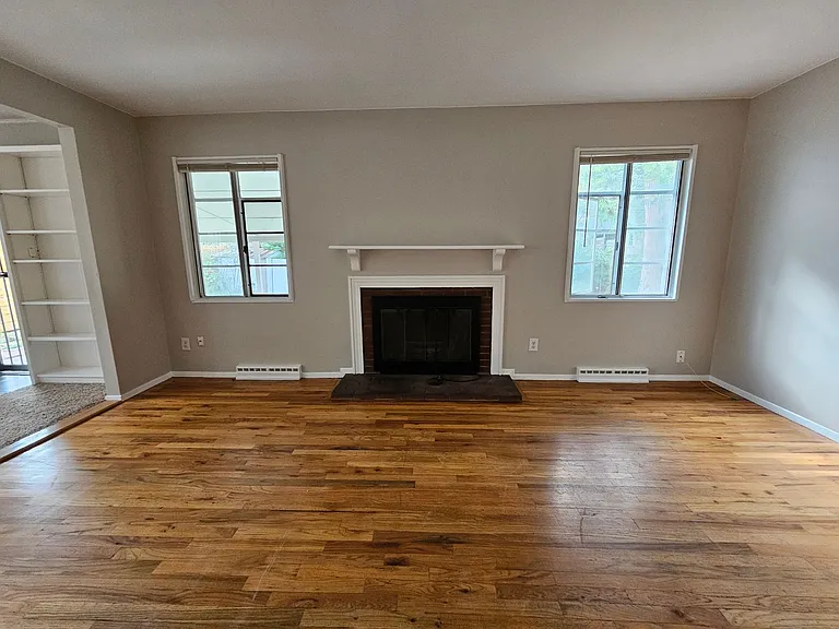 1875 S Linden Way — Photo 5