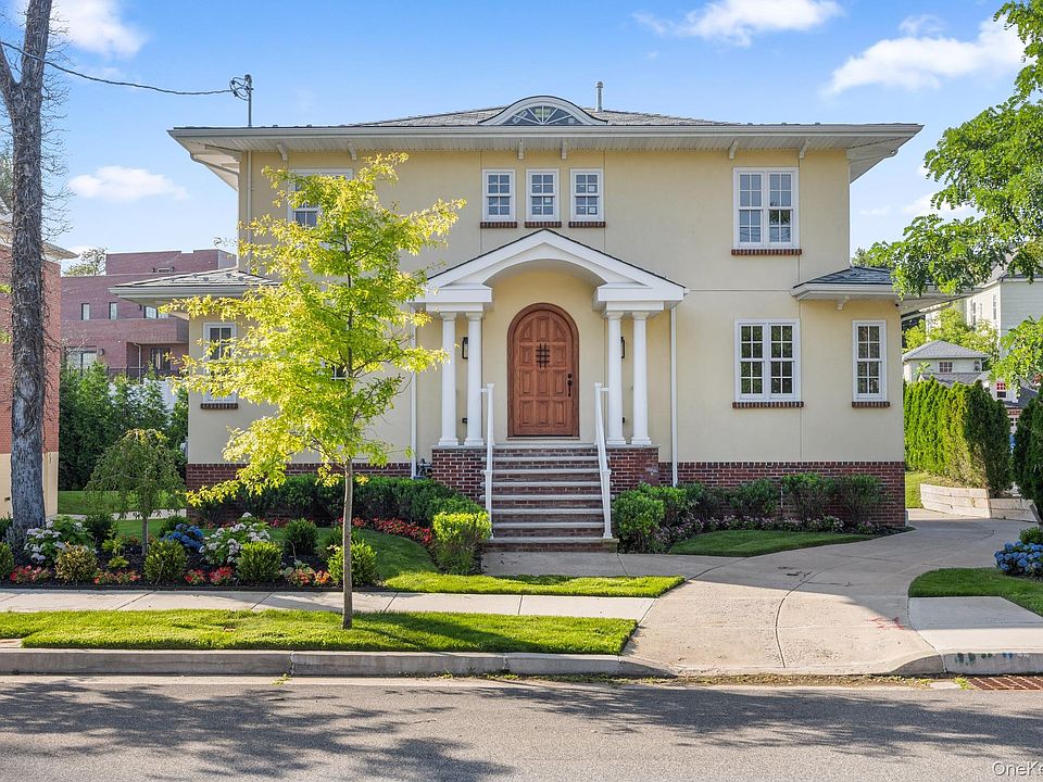1st image of 233-25 38th Drive