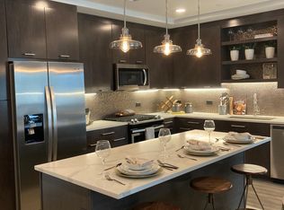 18 S Madison St #201, Denver, CO 80209