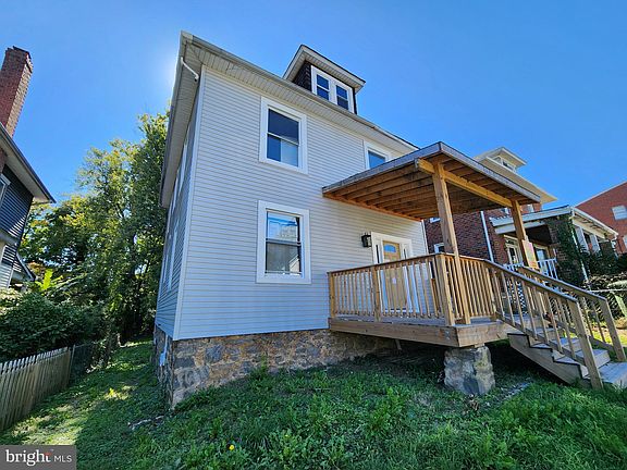 3rd image of 505 McCabe Ave