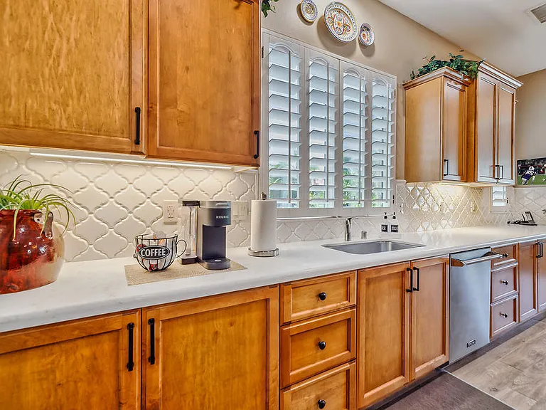 35202 Vista Del Monte — Photo 16