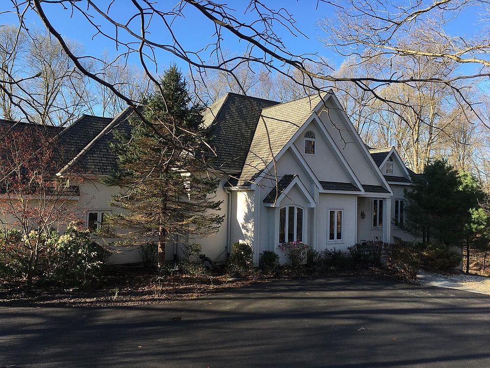 1st image of 32 Mourning Dove Ln