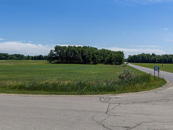 5th image of Vl Applegate Rd