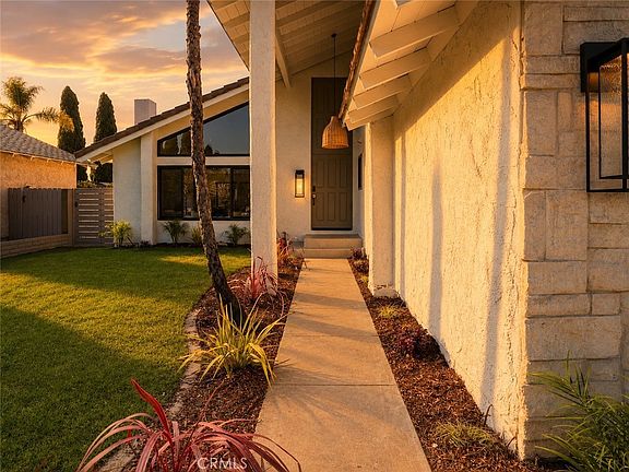 3rd image of 11824 Purslane Cir