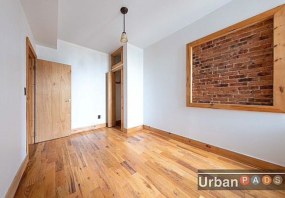 4th image of 1401 Pacific St #1