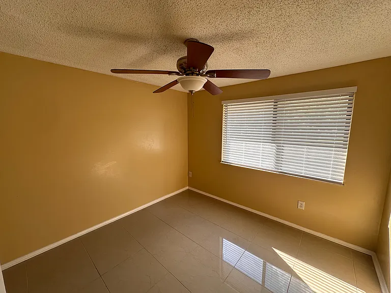 7032 Prestwick Cir S — Photo 9