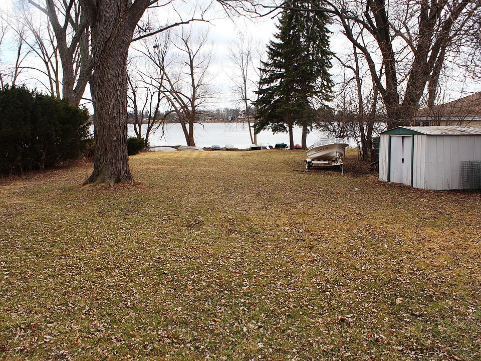 2nd image of 34443 N Circle Dr