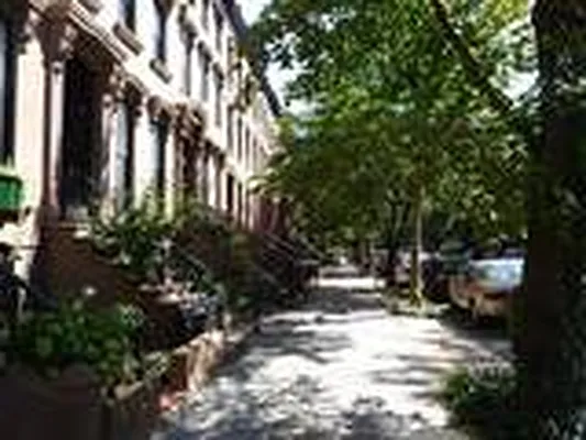 Rented by Realty on the Greene | media 45