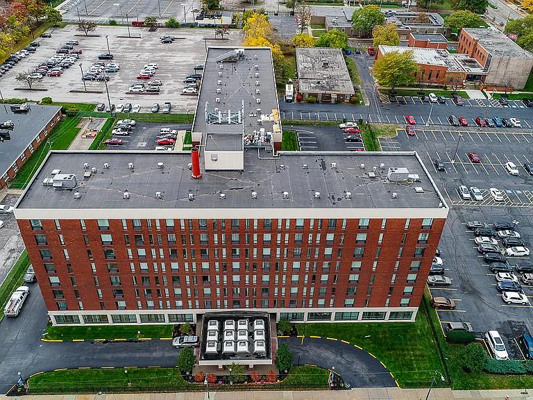 Skyline Tower Senior Apartments — Photo 18