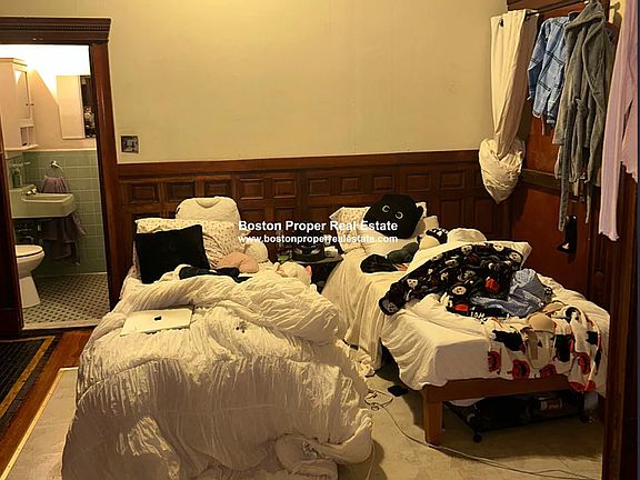 2nd image of 27 Bay State Rd APT 2