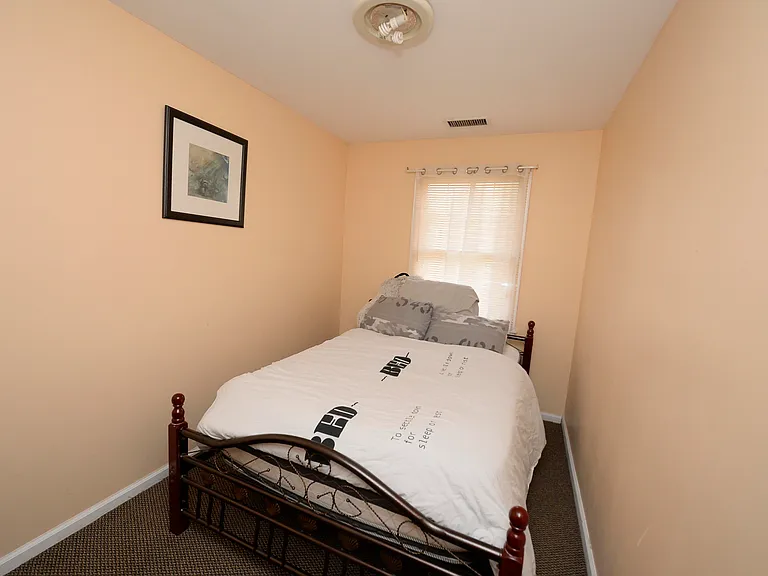 11 Park View Pl #2E — Photo 9