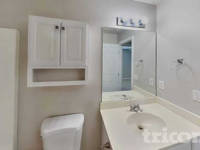700 Holland Ridge Dr — Photo 13