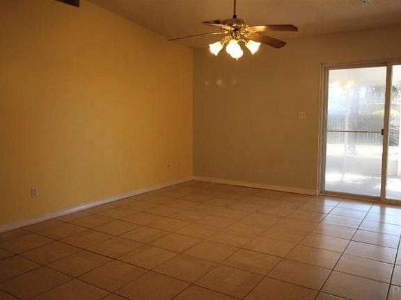 3rd image of 125 Carrier Dr