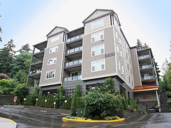 8850 164th Ave NE #306, Redmond, WA 98052