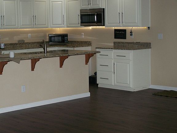 1300+-sqf new floors!
