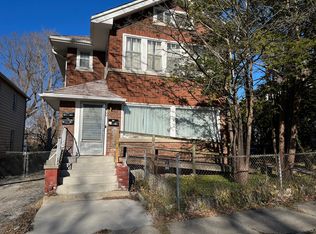 400 Ravine Ave, Waukegan, IL 60085