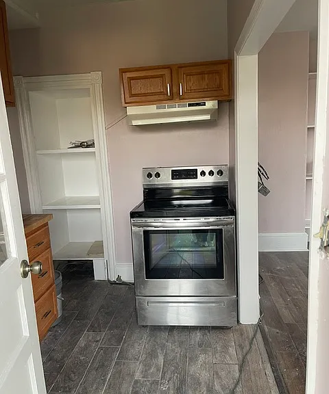 914 N Franklin St #2 — Photo 35