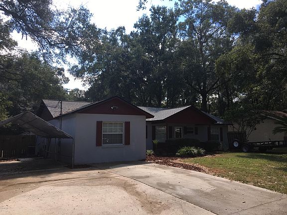 3rd image of 1028 NE 22nd Pl