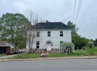 405 Park St APT 4, Athens, TN 37303