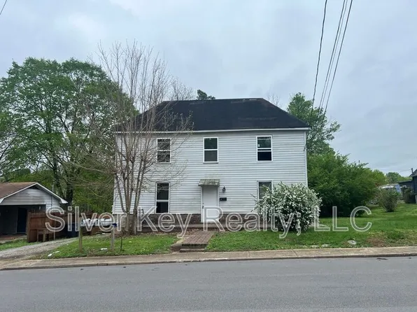 405 Park St APT 4, Athens, TN 37303