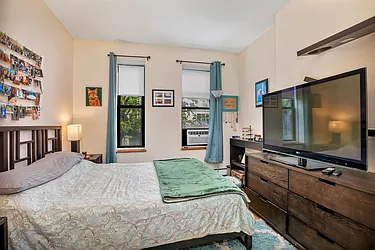 Rented by Brown Harris Stevens