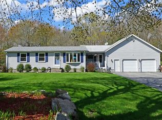 2005 Middle Rd, East Greenwich, RI 02818