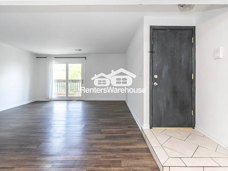 4524 Holly St #22 — Photo 18
