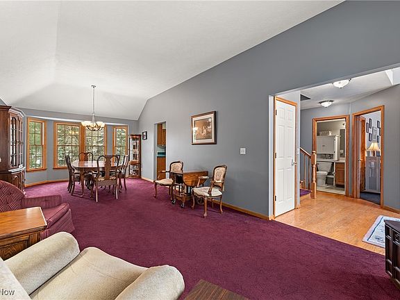 5th image of 7030 Lassiter Dr