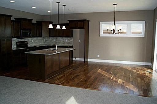 5th image of 8202 Mercato Ct W